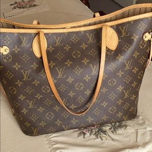 Louis Vuitton Neverfull MM